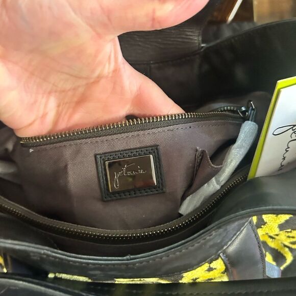 petunia new Ladies purse black/yellow velvet - Picture 6 of 7